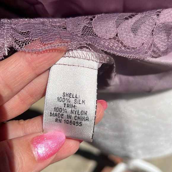 Falcon & Bloom Silk Top - Picture 8 of 11